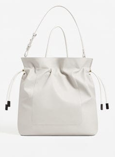 Кожаные сандалии